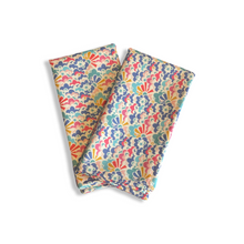 Load image into Gallery viewer, Dinner Napkins